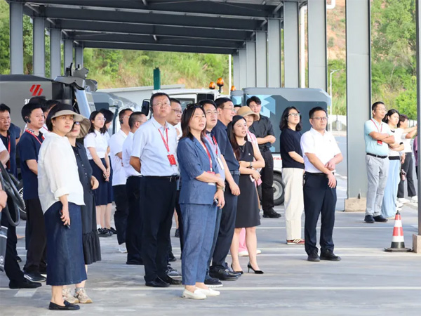 天津市武清区政协领导一行莅临福龙马 共探合作新机遇